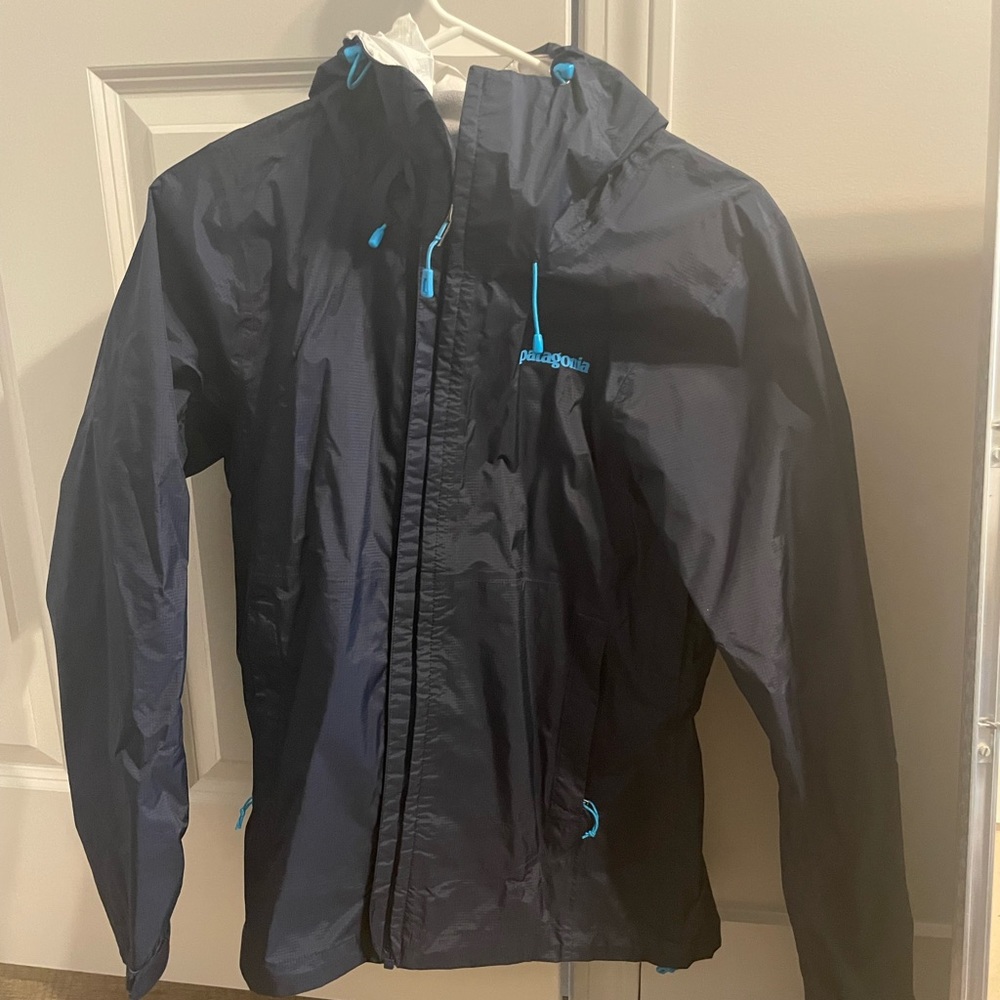 Used Patagonia a H2NO rain jacket